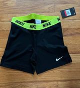 Nike Dry Fit Shorts Photo 0