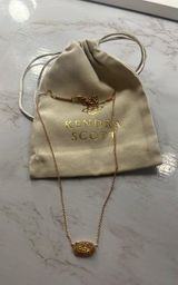 Kendra Scott Necklace Photo 0