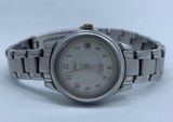 Timex indiglo light up 26mm ladies watch , silver tone white dial size 7.5” Photo 0