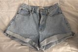 Abercrombie High-Rise Mom Shorts  Photo 0