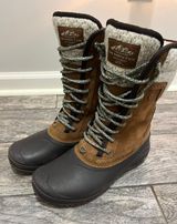 North Face Winter Boots Size 8.5 Great condition  Photo 0