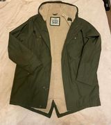 Levi’s Winter Coat Photo 0