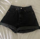 ZARA High Waisted Mom Shorts Photo 0