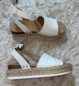 Soda Flat Wedges Photo 0
