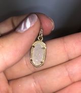 Kendra Scott Earrings Photo 0