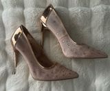 Lauren Lorraine Gold and Cream Heels with Pointed Toe and Stiletto Design Photo 0