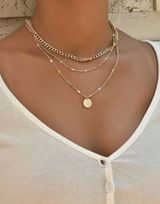 Boutique Disc Decor Layered Necklace Photo 0