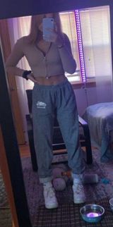 Roots Sweatpants Photo 0