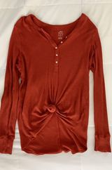 Aerie Long Sleeve Photo 0