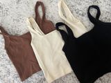 Set Of 3 Tank Tops Photo 0