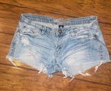 Refuge Light Blue Frayed Jean Shorts low rise size 9 Y2K Photo 0