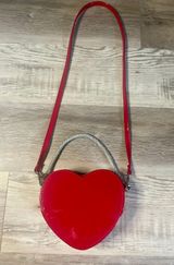 Art Class Heart Shaped Purse Photo 0