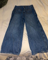 Old Navy Baggy Wide-Leg Jeans Photo 0
