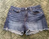 Cutoff Jean shorts Photo 0