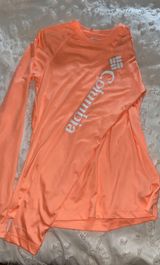 Columbia PFG Salmon Shirt Photo 0