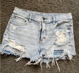 American Eagle 90s Boyfriend Shorts High-Rise Photo 0