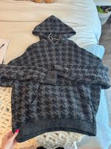 SKIMS Hoodie Photo 0