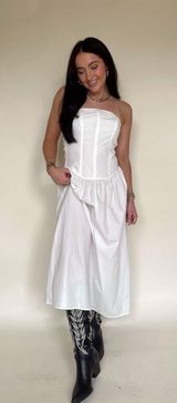 Boutique White Corset Midi Dress Photo 0