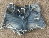 Jean Shorts Photo 0