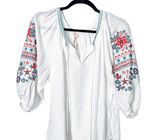 Solitaire embroidered boho blouse Size Medium Photo 0