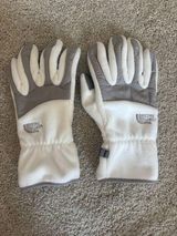 north face white gloves Photo 0