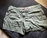 UNIONBAY Green Cargo Shorts with Drawstring Waist Photo 0