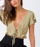 Princess Polly Top Photo 0