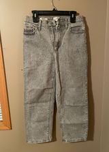 Universal Thread Mom Jeans Photo 0