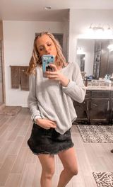 Hollister Cream Sweater Photo 0