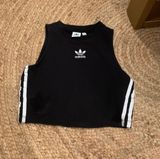 Adidas Crop Too Photo 0
