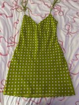 Green Dress Photo 0