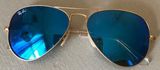Ray-Ban Aviator Sunglasses Photo 0