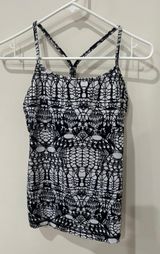 Lululemon Top Photo 0