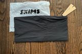 SKIMS Fits Everybody Bandeau Photo 0