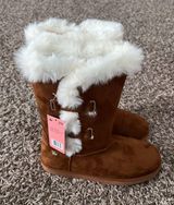 Juicy Couture Boots Photo 0