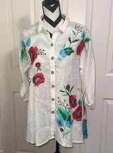 JOHN MARK Linen Floral Embroidered Tunic Top Photo 0
