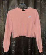 Nike Crop Crewneck Photo 0