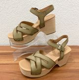 KORK-EASE Wilde Green “Wausau” Wood-Wrapped Wedge Platform Ankle Strap Sandals 7 Photo 0