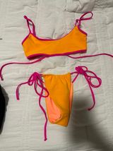 top and bottom Photo 0