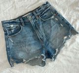 Abercrombie & Fitch The Mom Jean Short High Rise Size 26 Photo 0