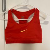 Nike Red  Sports Bra Photo 0