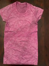 Lululemon Swiftly Tech Short Sleeve Photo 0