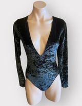 Victoria's Secret M/L Black Crushed Velvet Deep V Plunge Thong Bodysuit NWT Photo 0