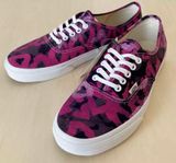 Vans Della Batik/Pink  Shoes Photo 0