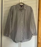 100% cotton  striped button up top XL Photo 0