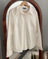 MOD CLOTH Button-up 70s Theme Photo 0