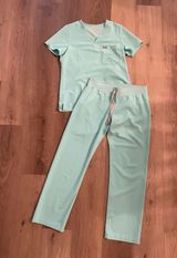 FIGS Turquoise Scrubs Photo 0