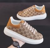 GD Sneakers Size 8 Photo 0