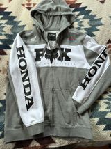 Zip-up Hoodie Photo 0