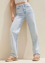 PacSun 90s Boyfriend Jeans Photo 0